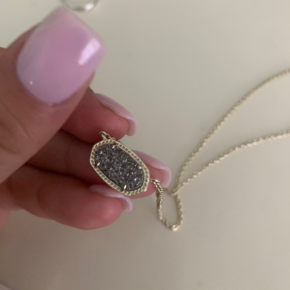 Kendra Scott Necklace